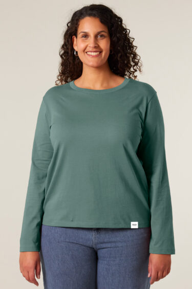 ästhetika Frauen Langarm Oberteil – BASIC buchtgrün Vorderseite