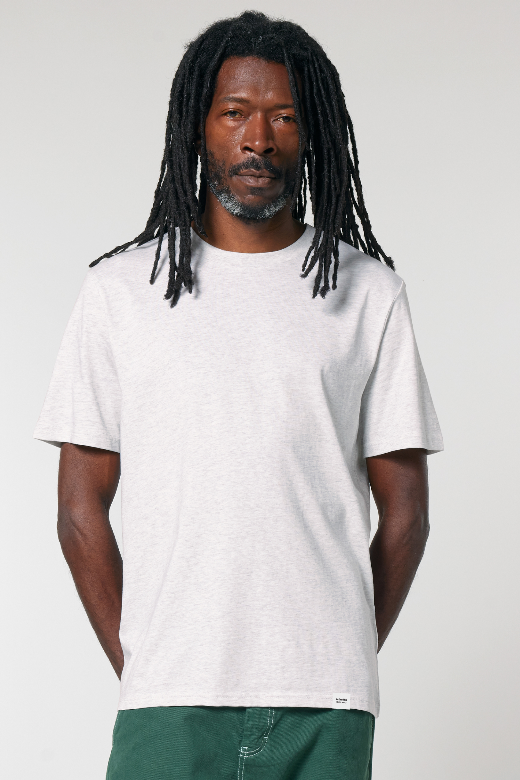ästhetika T-Shirt – BASIC meliertes hellgrau Vorderseite