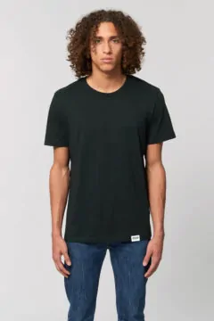 ästhetika T-Shirt - BASIC black Front