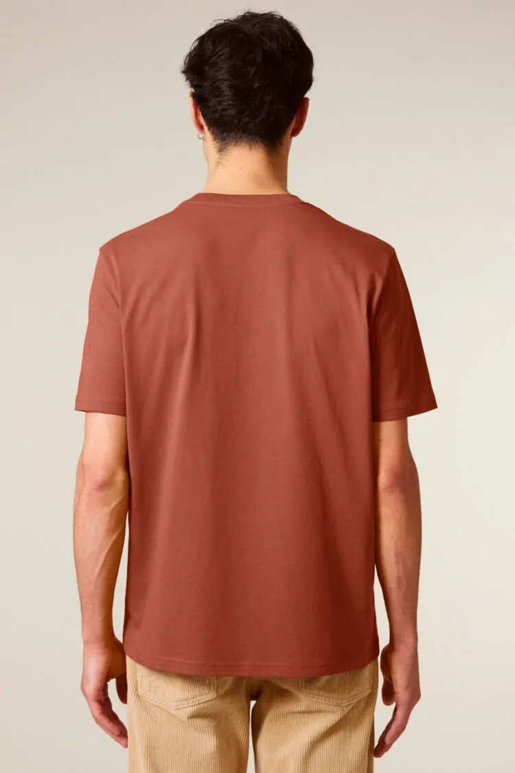 ästhetika T-Shirt - BASIC erdrot Rückseite