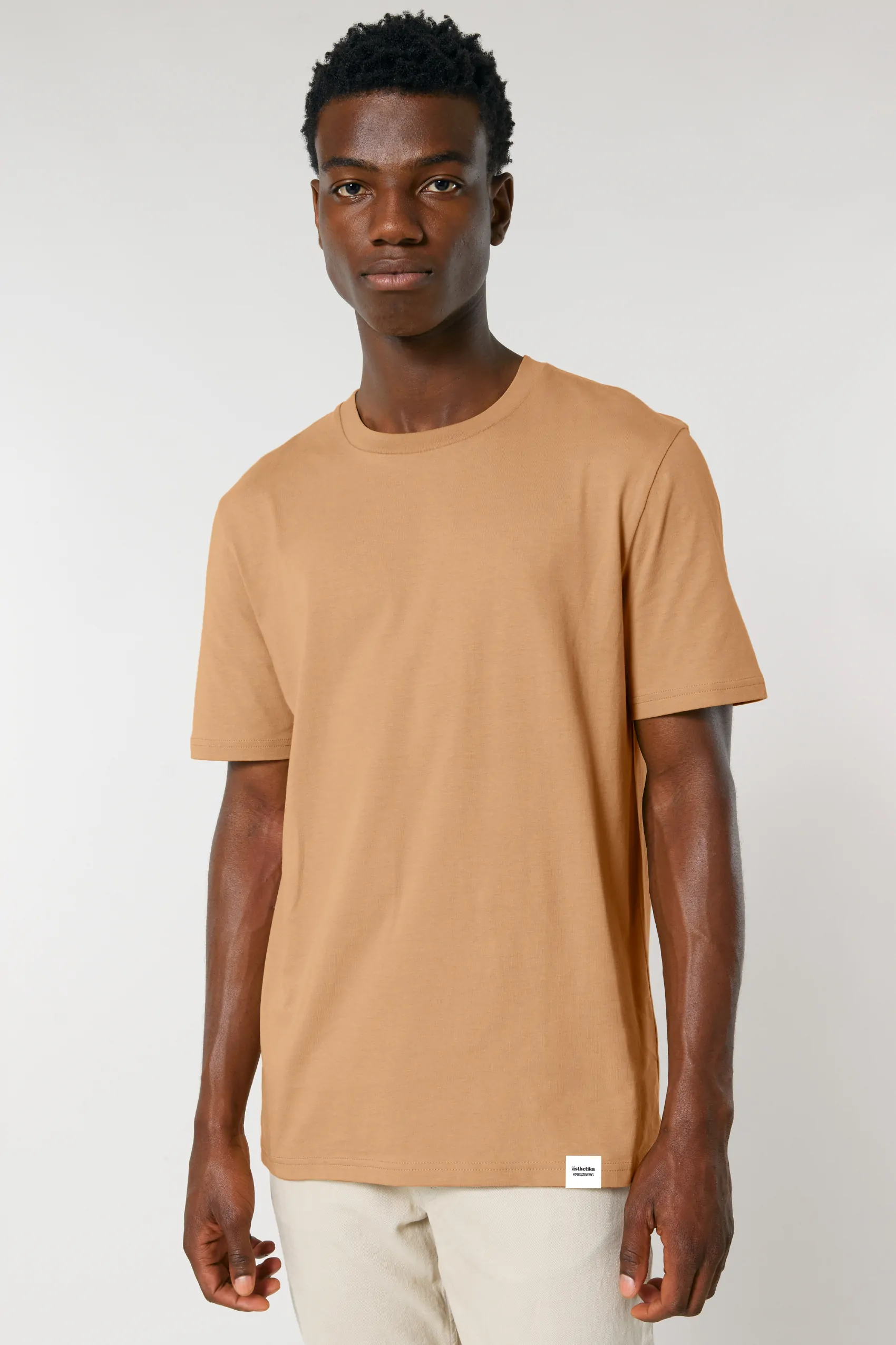 ästhetika T-Shirt - BASIC latte Front