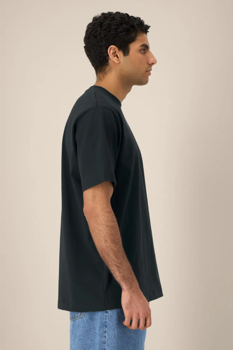 ästhetika T-Shirt Solid – BASIC schwarz Seite